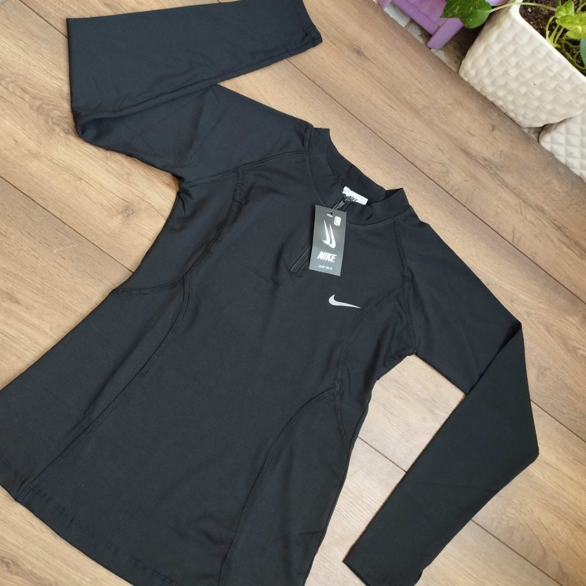  بلوز نیم زیپ برش دار 