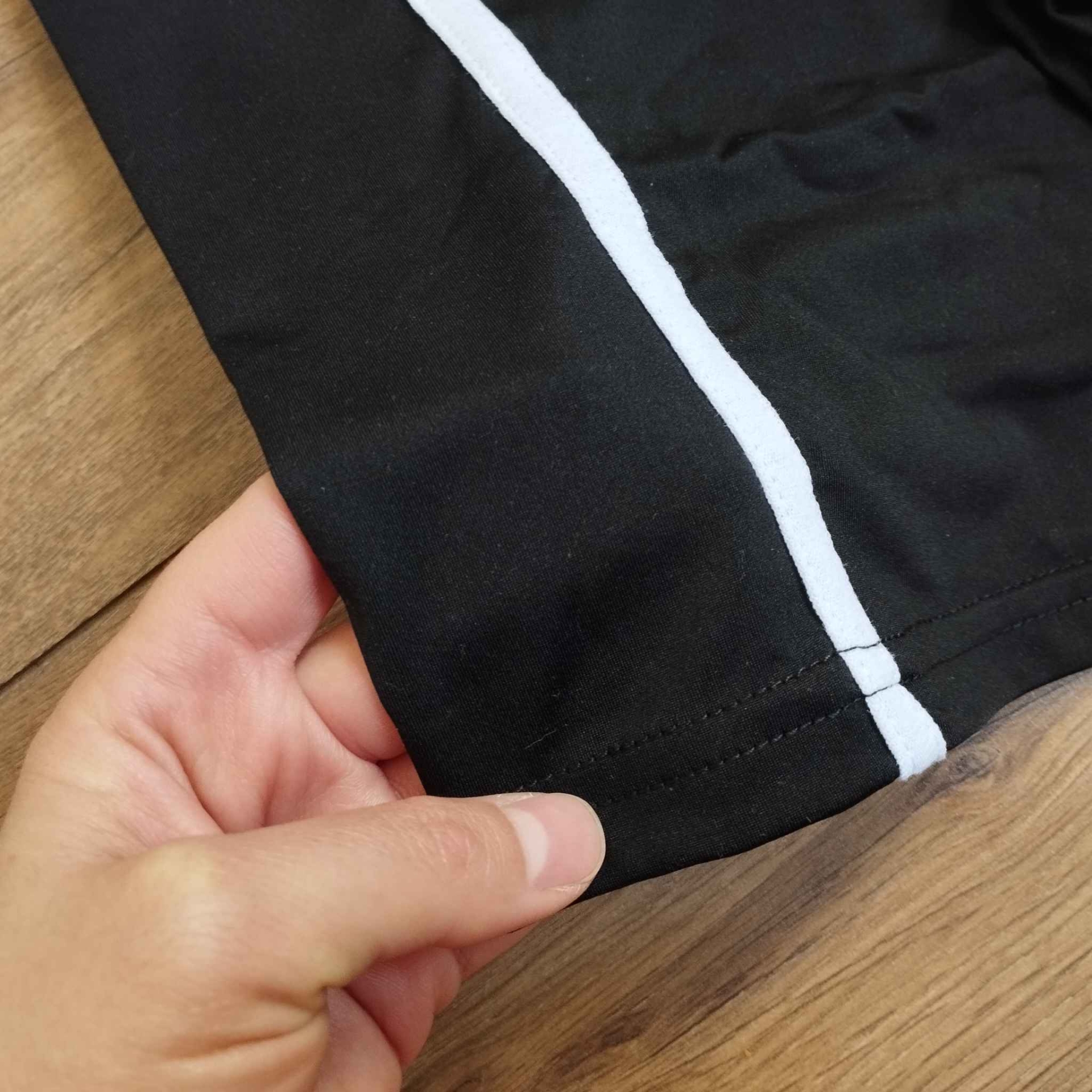 ست ورزشی نیمتنه شلوارک