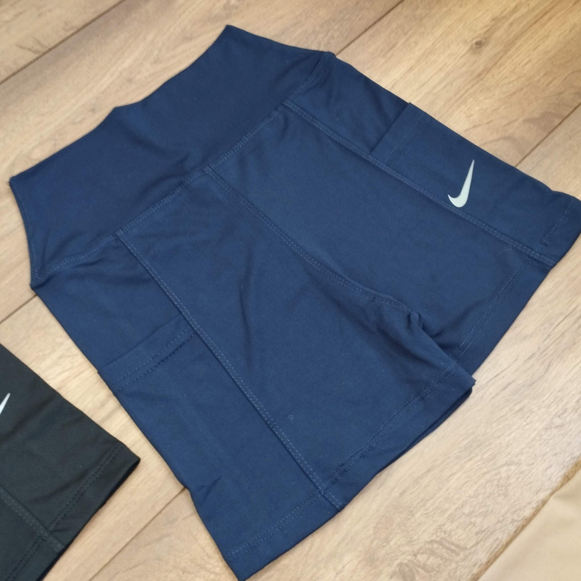 شورتک ورزشی