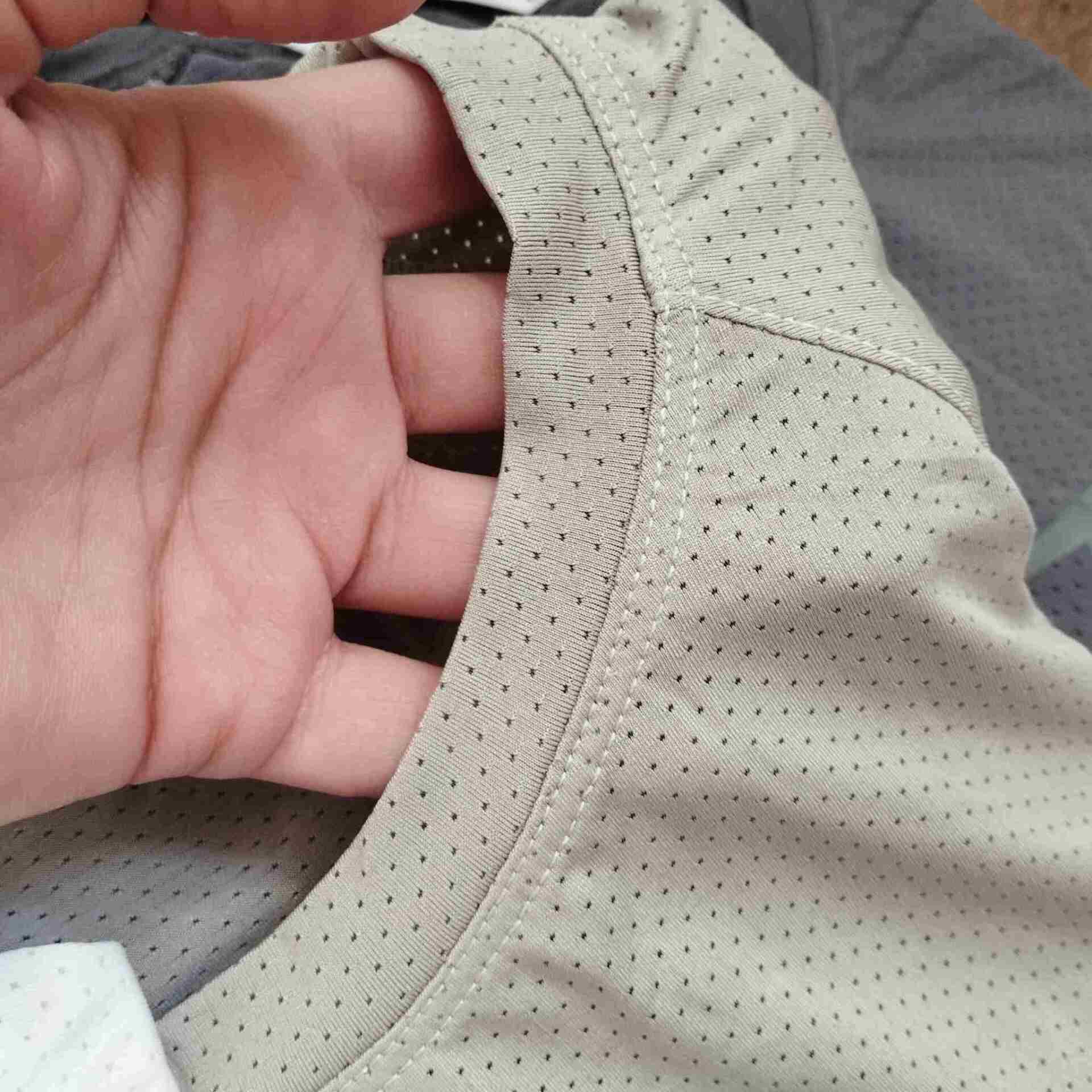  بلوز ورزشی 