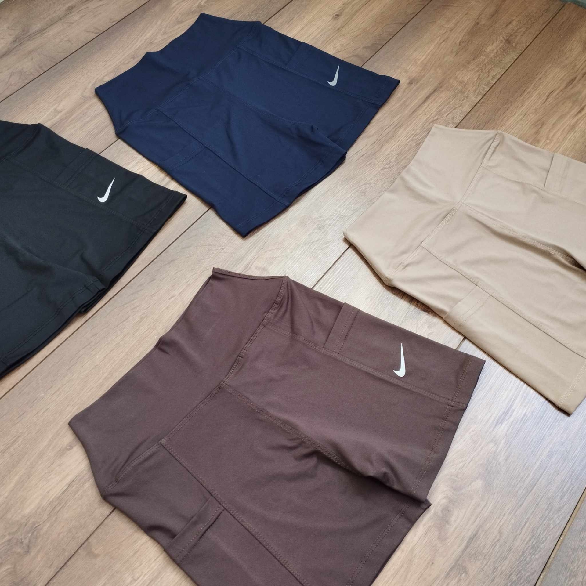 شورتک ورزشی