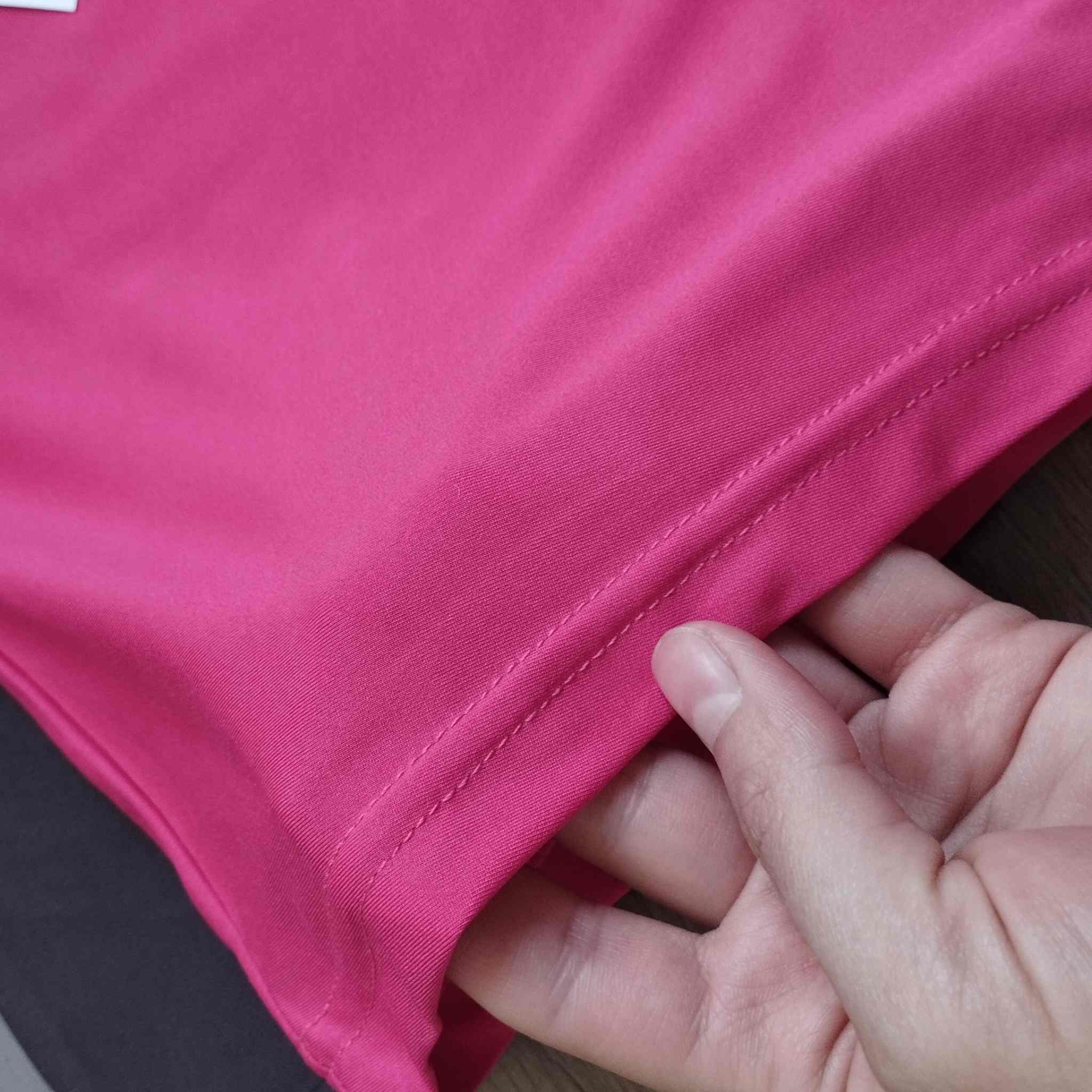  تیشرت ورزشی زنانه یقه گرد جنس فلامنت با کیفیت 