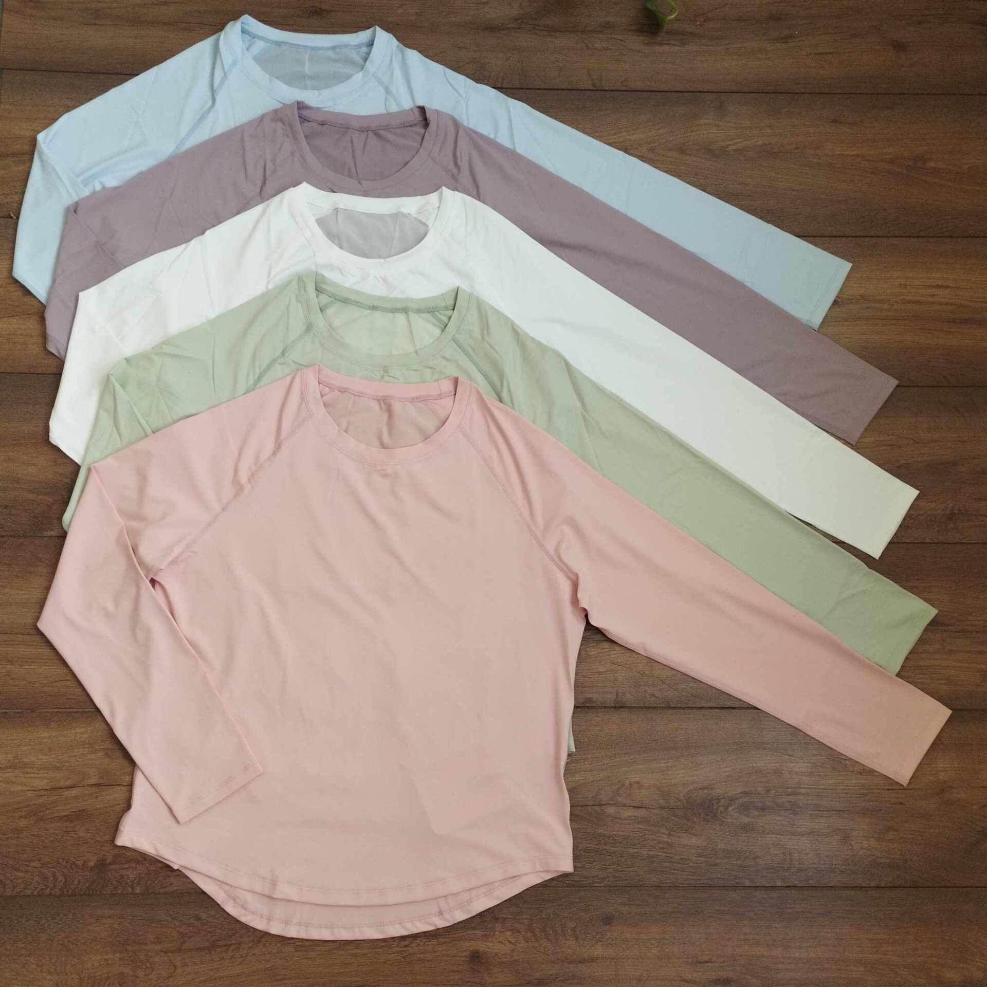 بلوز ورزشی وارداتی پشت تور