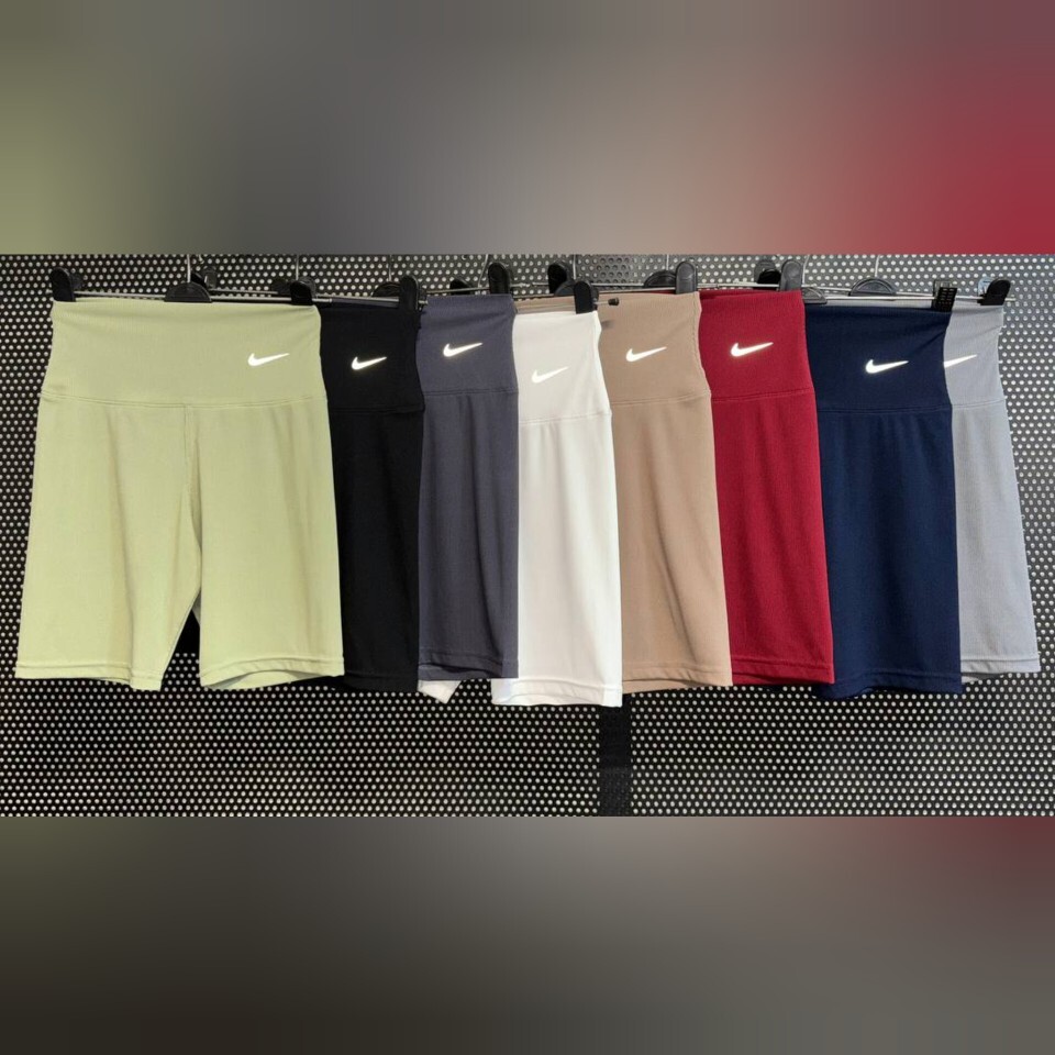  شورتک ورزشی 