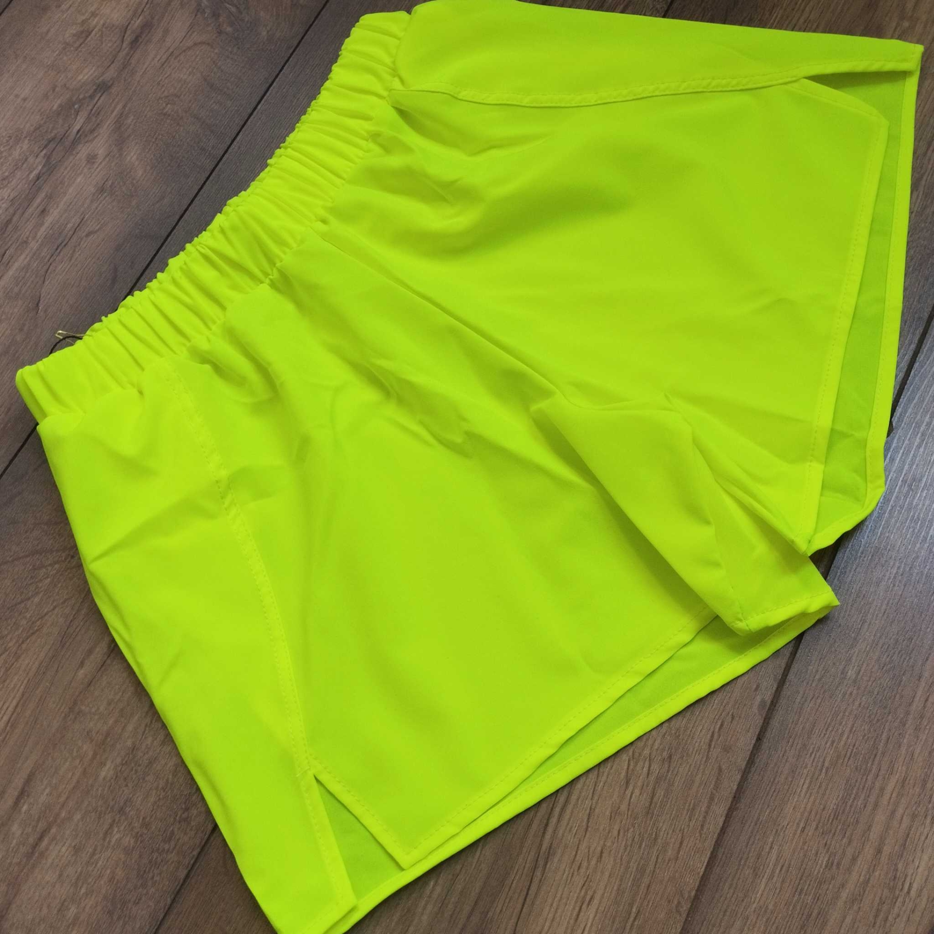  شورتک ( بایکر ) ورزشی Lululemon زنانه 