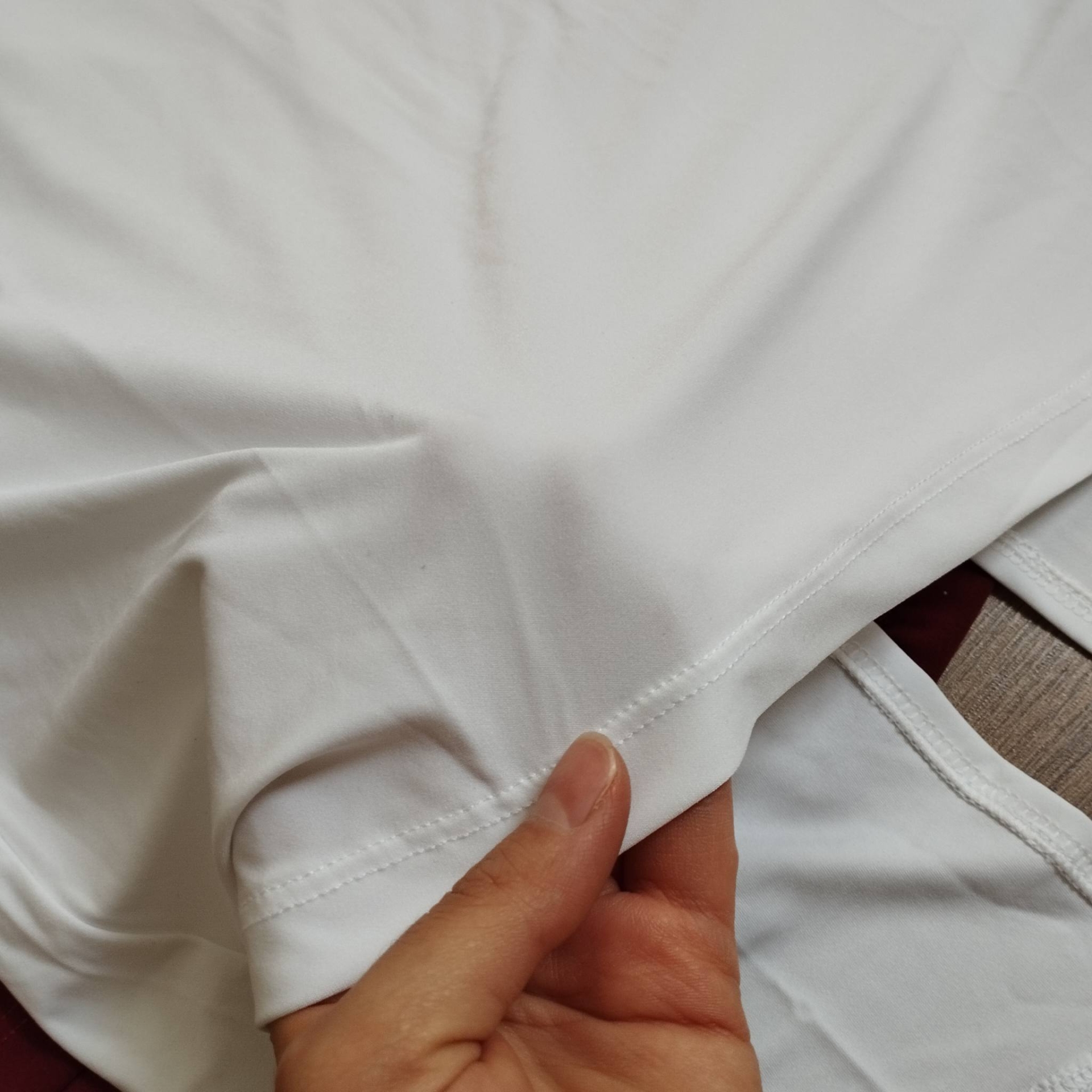  تاپ ورزشی زنانه پشت چاک Lululemon 