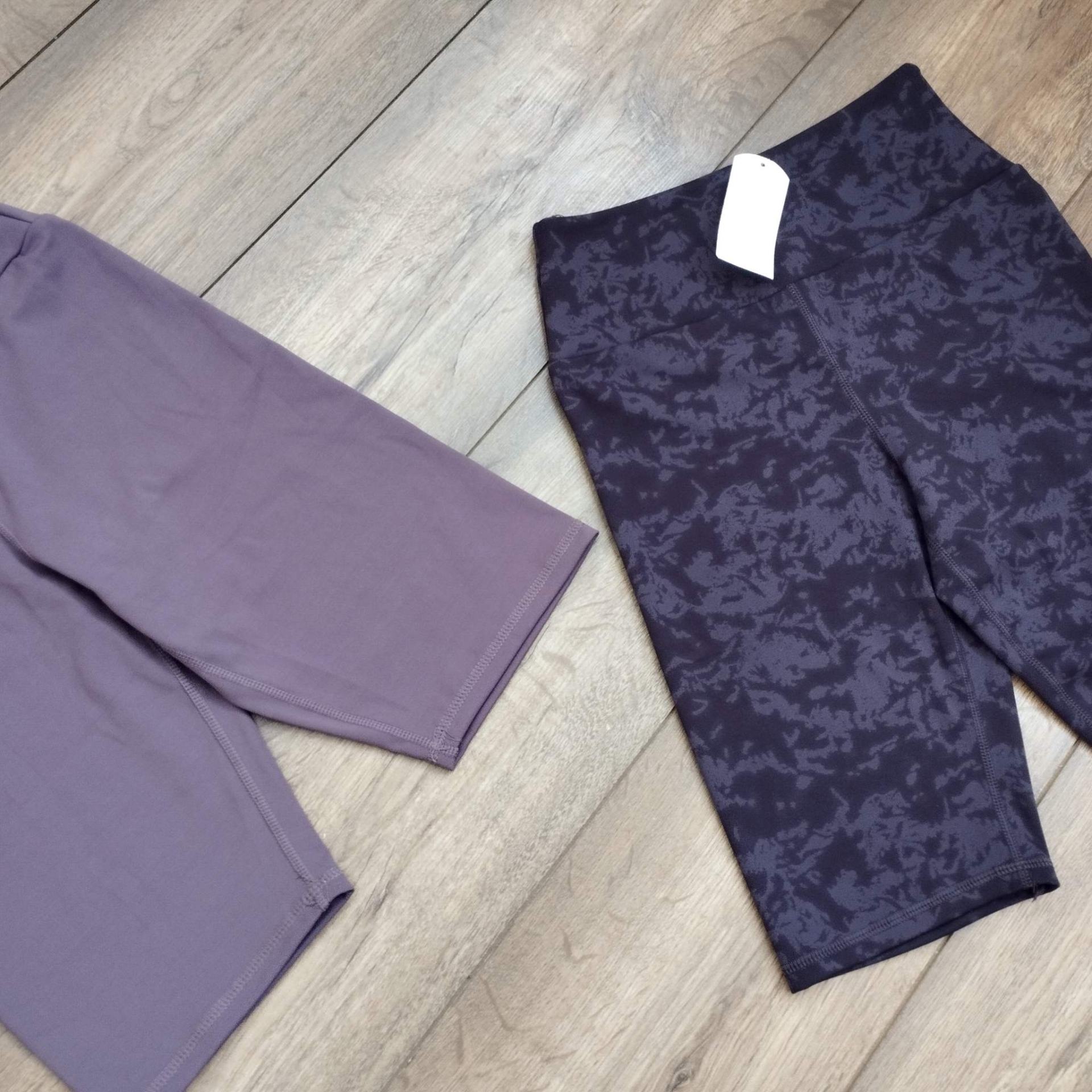 شلوارک ورزشی