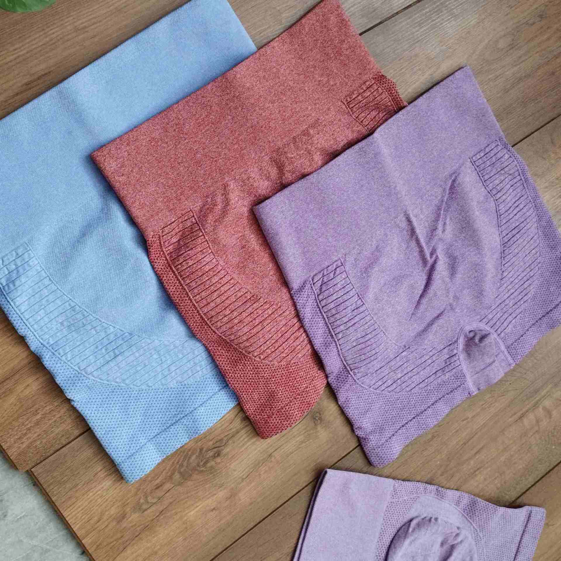 شورتک سیملس پشت چین